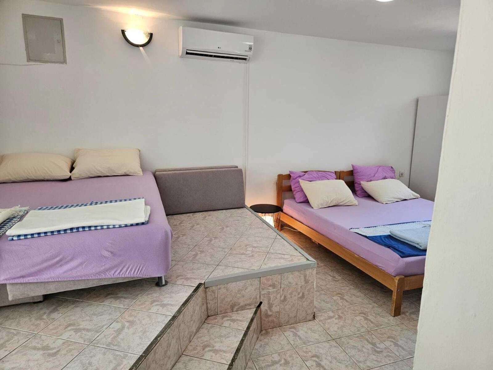 Hana Beach Apartment Novalja Ngoại thất bức ảnh